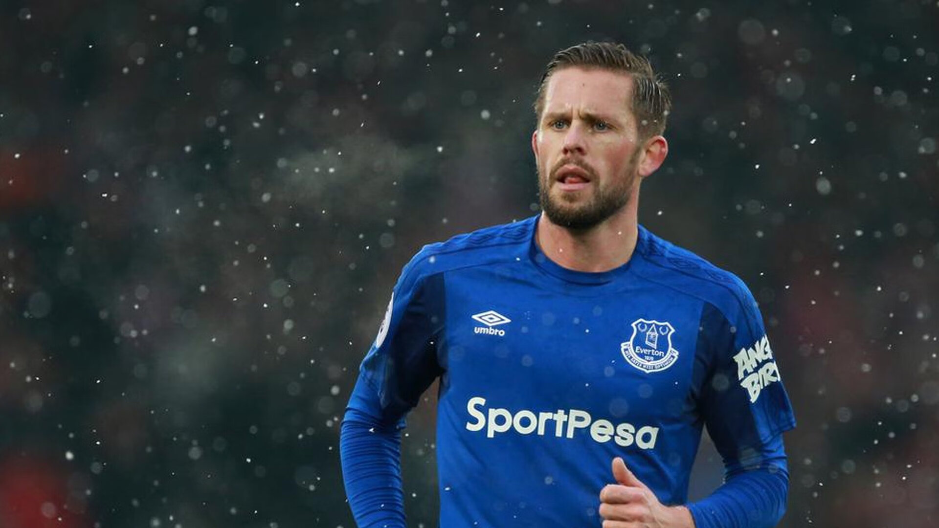 争夺欧冠席位:排名激烈变动,谁会出线?,欧冠入选