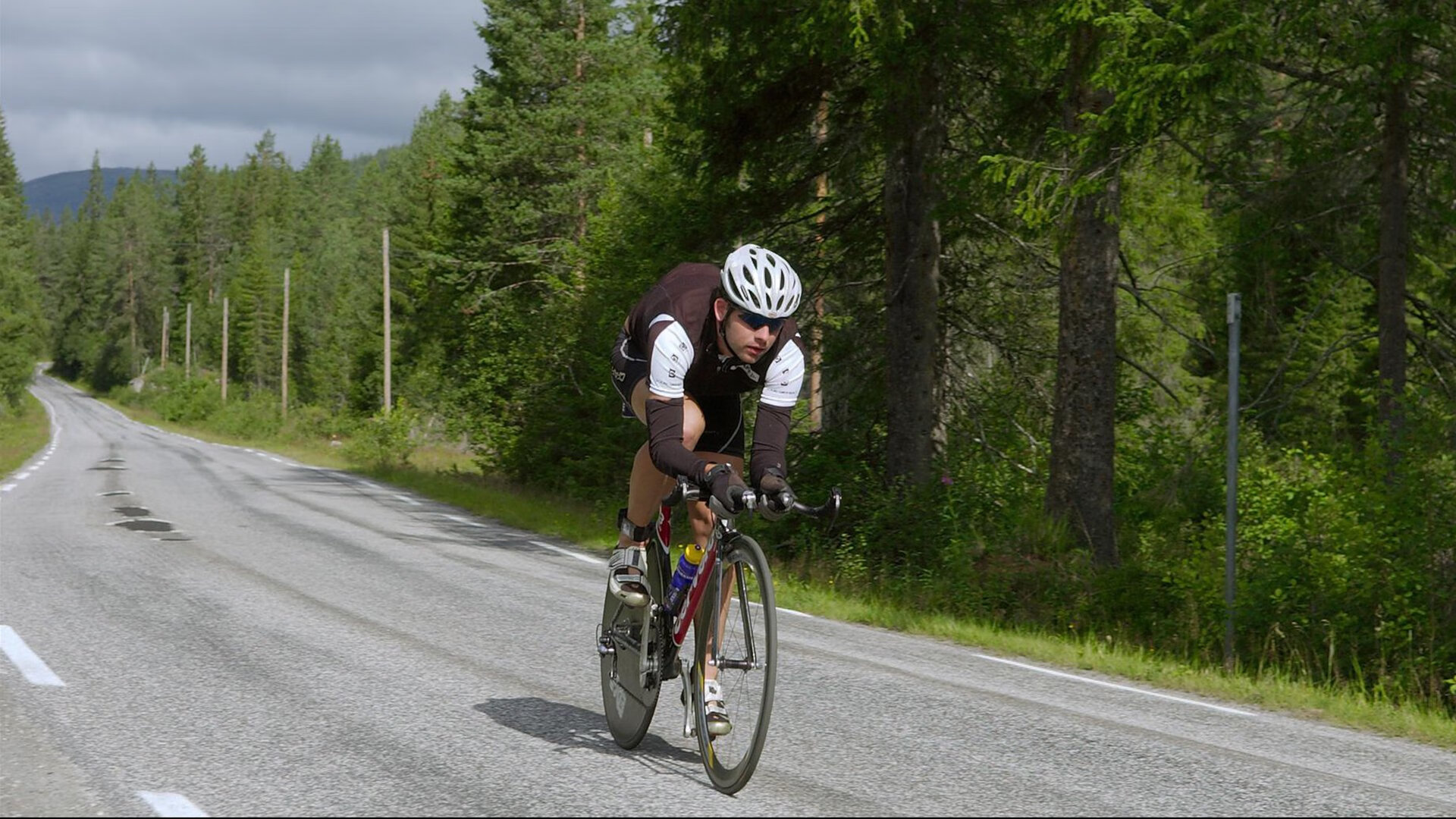 墨尔本联季后赛资格稳固，墨尔本联队什么水平